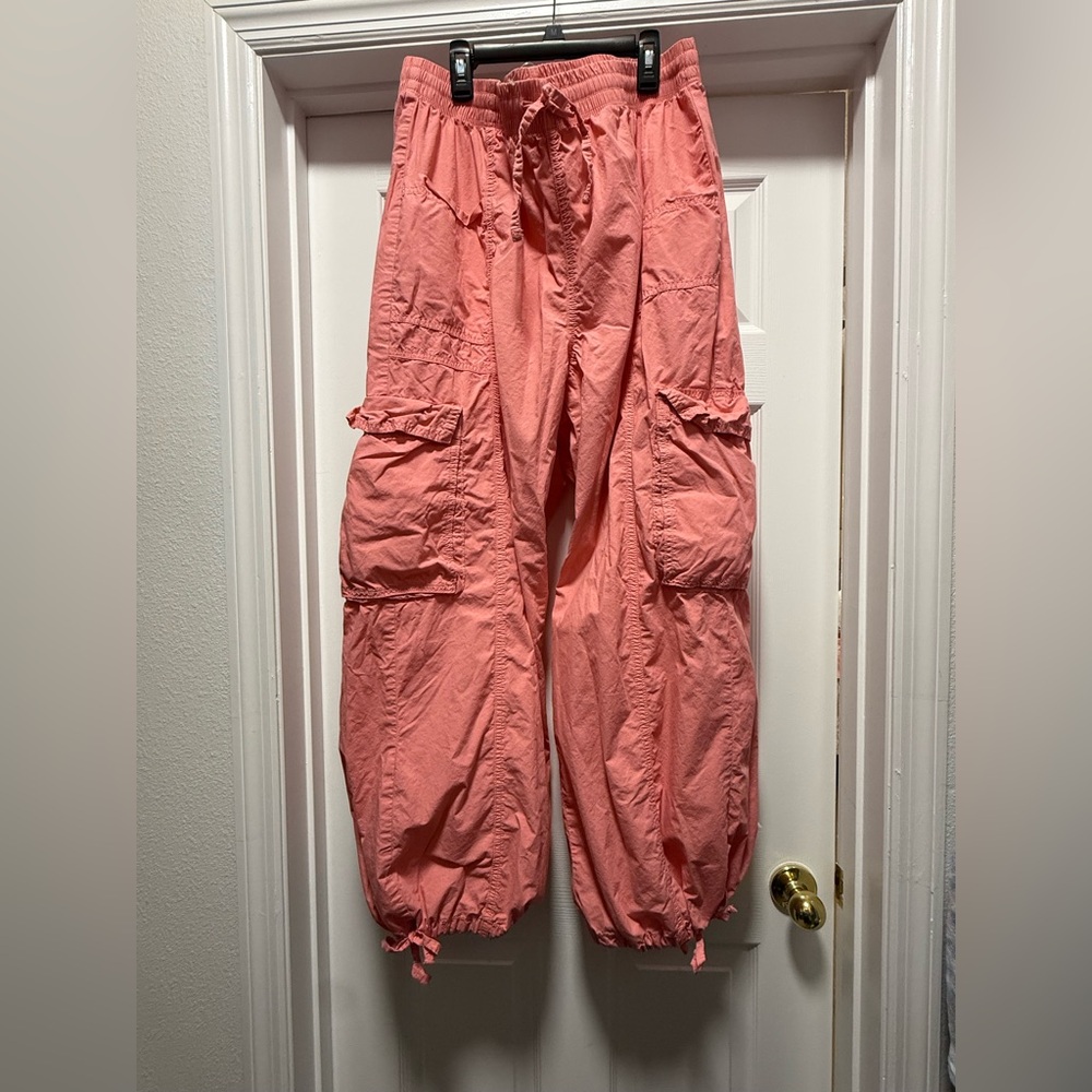 aerie Cargo Jogger Pants in Coral Pink